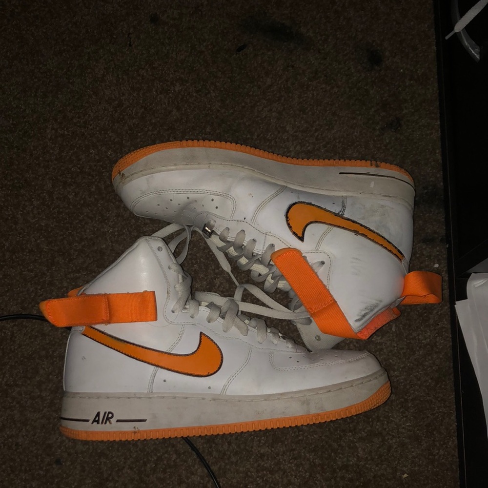 Nike Airs